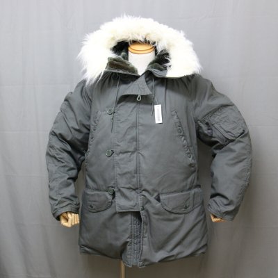 画像1: 【軍放出品】N-3B フライトジャケット　PAKA, EXTREME COLD WEATHER TYPE N-3B 未使用（訳あり）　サイズ：MEDIUM　〈軍放出品〉