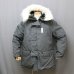 画像1: 【軍放出品】N-3B フライトジャケット　PAKA, EXTREME COLD WEATHER TYPE N-3B 未使用（訳あり）　サイズ：MEDIUM　〈軍放出品〉 (1)