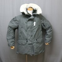 【軍放出品】N-3B フライトジャケット　PAKA, EXTREME COLD WEATHER TYPE N-3B 未使用　サイズ：MEDIUM〈軍放出品〉