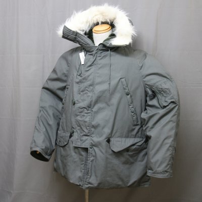 画像2: 【軍放出品】N-3B フライトジャケット　PAKA, EXTREME COLD WEATHER TYPE N-3B 未使用　サイズ：LARGE〈軍放出品〉