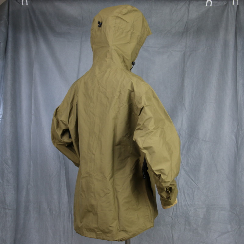 【BEYOND（ビヨンド）】GOR TEX Jacket LEVEL6 サイズ：M/R 《軍放出品 未使用品》