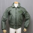 画像1: 【米軍実物】CWU-45/P　フライトジャケット　サイズ：SMALL　SPM1C1-09-C-0025 セージグリーン　ARAMID　〈軍放出品〉 (1)